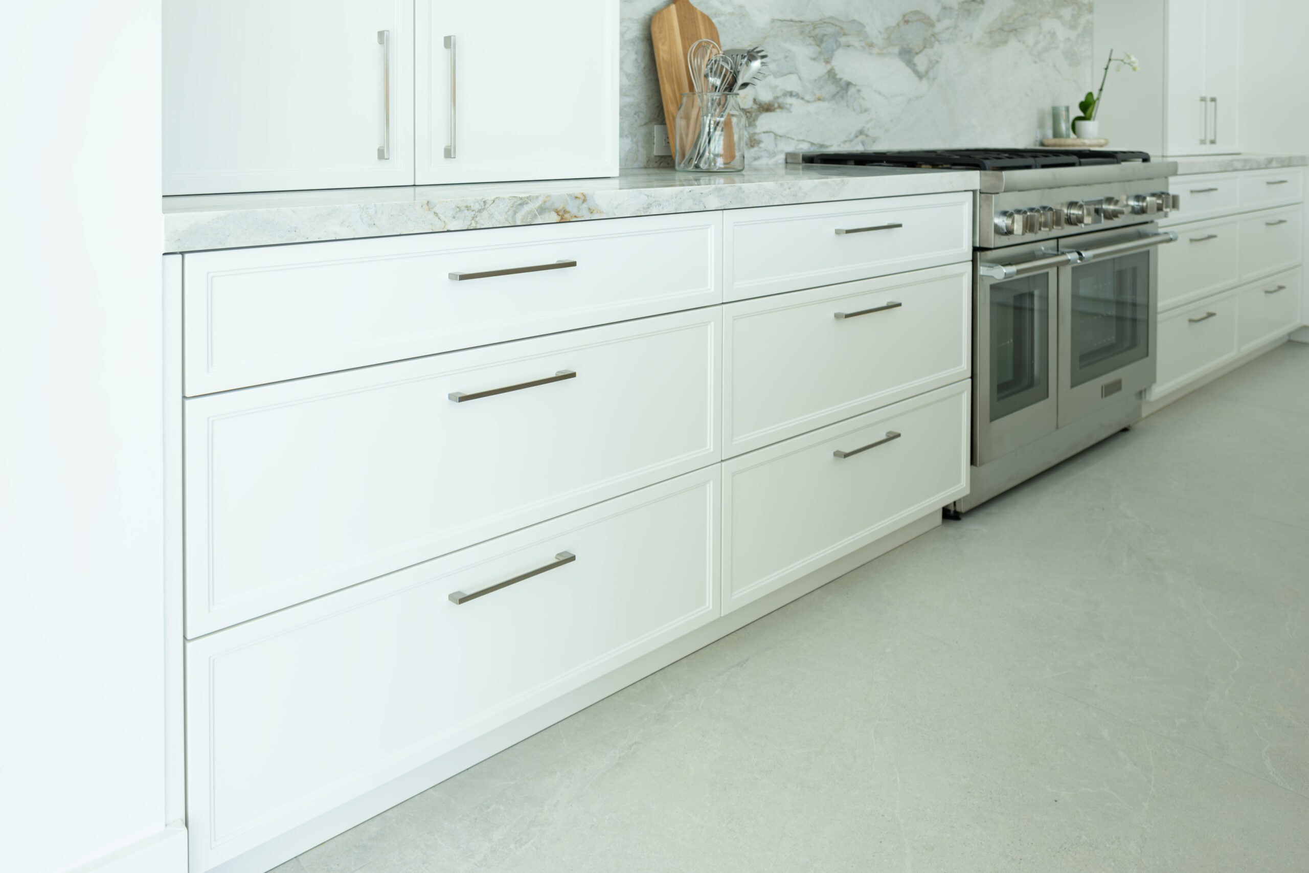 Thin Shaker Cabinet Style