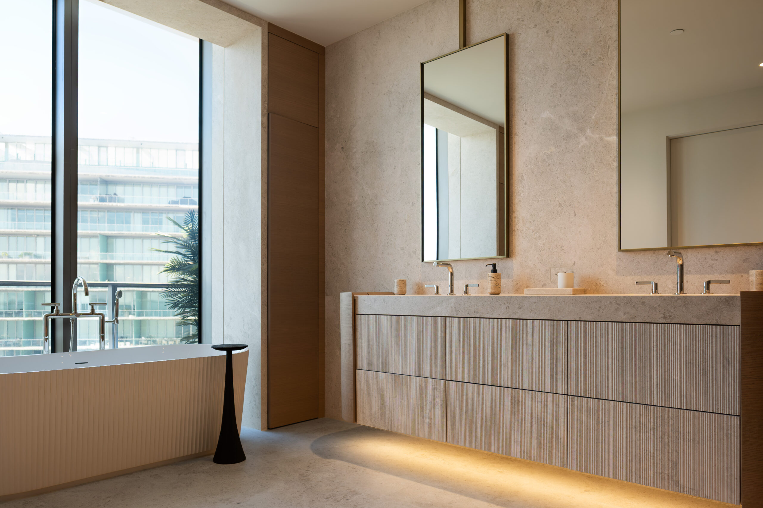 Spectrum custom vanity