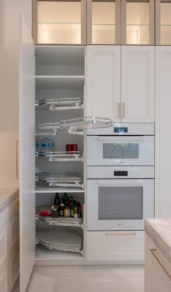 Le Mans - Kitchen Storage Solutions